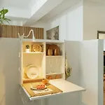 Apartment 12 - New Building & Parking *