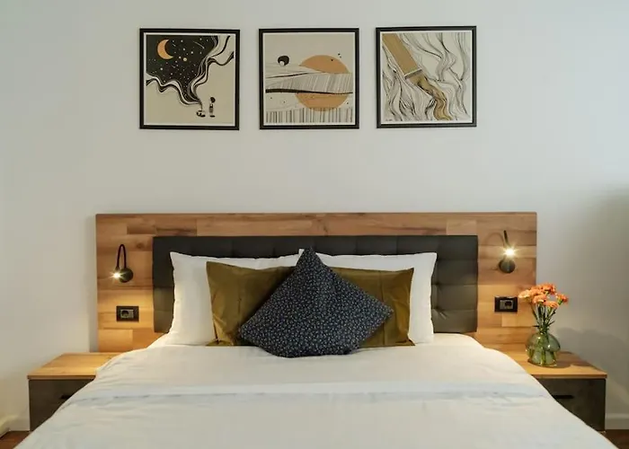 12 - New Building & Parking * Bukarest