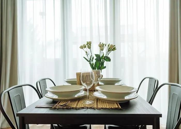 12 - New Building & Parking * 부쿠레슈티