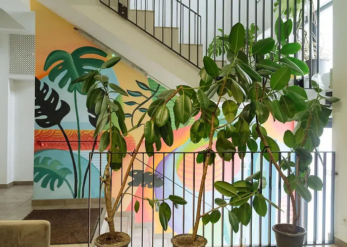 12 - New Building & Parking 부쿠레슈티